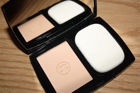 chanel best compact powder|chanel universal compact powder.